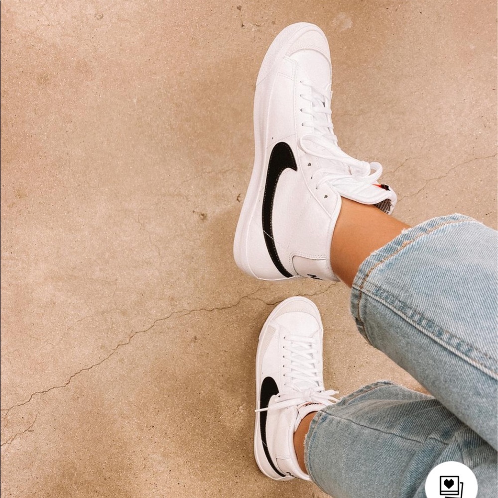 Women’s Nike Blazer Mid ‘77